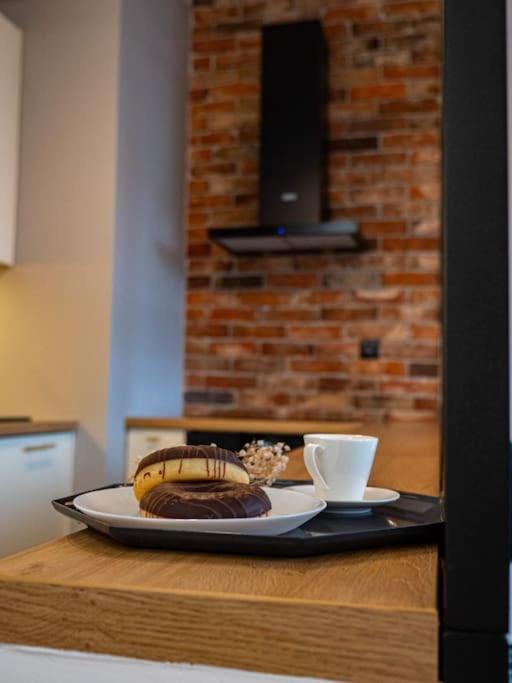 Chic Apartment In Historic Koneser Area 华沙 外观 照片