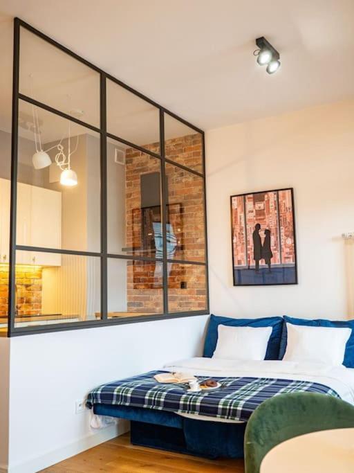 Chic Apartment In Historic Koneser Area 华沙 外观 照片